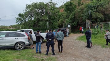 Ajijic dog shelter shut down after tense, nine-hour stand-off with authorities