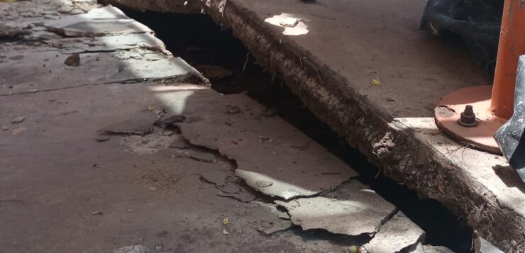 Section of Jocotepec boardwalk spontaneously breaks apart