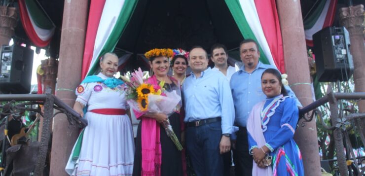 Celebration of Ajijic traditions in the Rebozo Exhibit