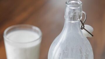 Consumer agency says avoid unpasteurized dairy products