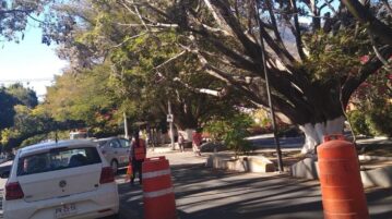 Roadwork began in November to prepare for governor’s visit Saturday Alfaro will inaugurate the auditorium in Ajijic Dec.17