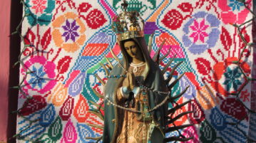 More than 800 Ajijitecos celebrate the Virgin of Guadalupe