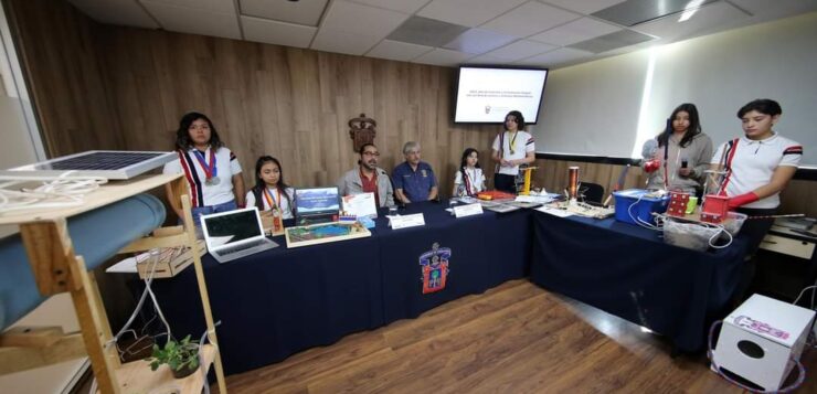 Six Jocotepec High School students in international competitions