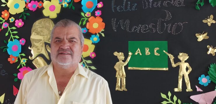 Prof. Raygoza García’s 35 years of teaching