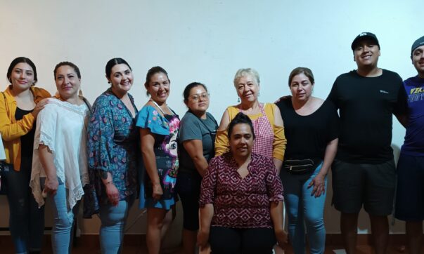 Successful dinner held to benefit the wife of the acting Delegado of Ajijic