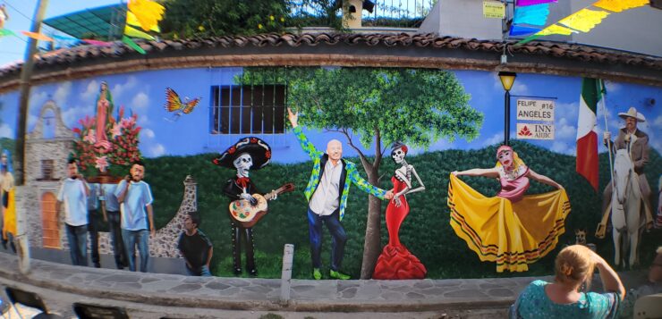 Inn Ajijic unveils colorful Mari Ramirez mural in lively street celebration