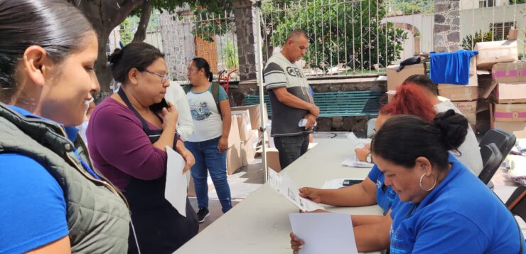 State school supplies distributed to parents in Ajijic