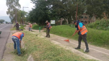 Photo Note: Maintenance continues on bike path