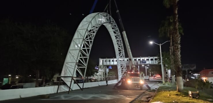 First entrance arch to Chapala installed September 12