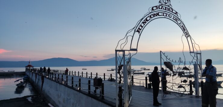 Body found floating in the Lake near Chapala dock