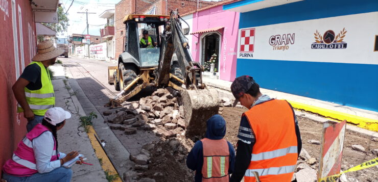 Major repair project on a stretch of Jocotepec’s José Santana Street