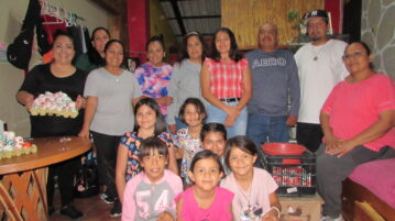 Mexican Kermes to help 18 sick people in Ajijic