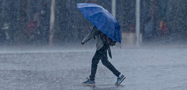 Low pressure trough causing heavy rains in Jalisco