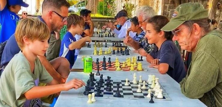 Cuban chess master kicks off chess tournament at LCS this weekend