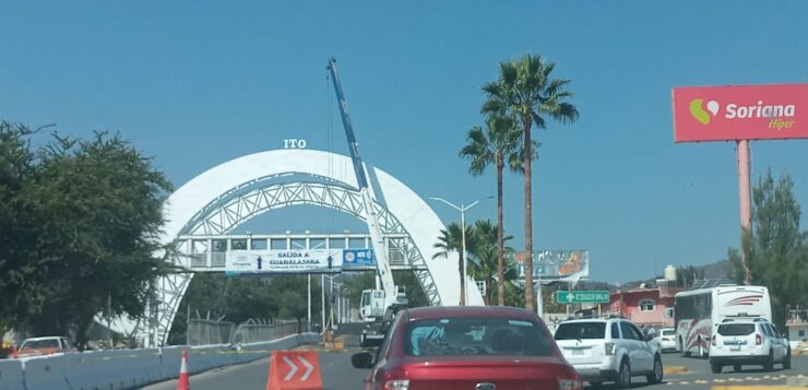 “Corner of Love” added to new Chapala arch bridge