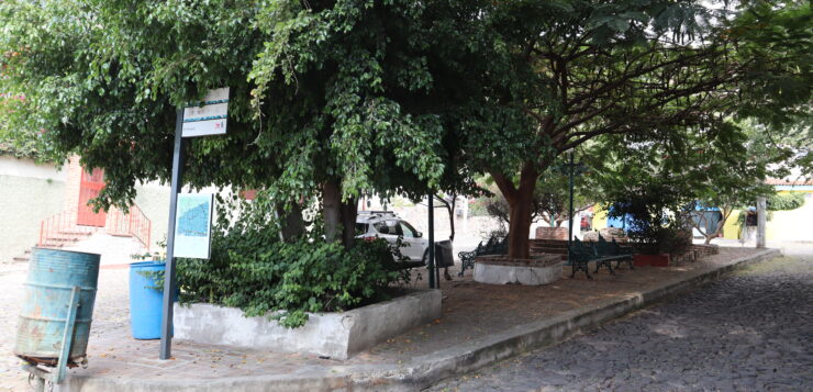 Still no date for the restoration of the Plaza of Friendship in Ajijic