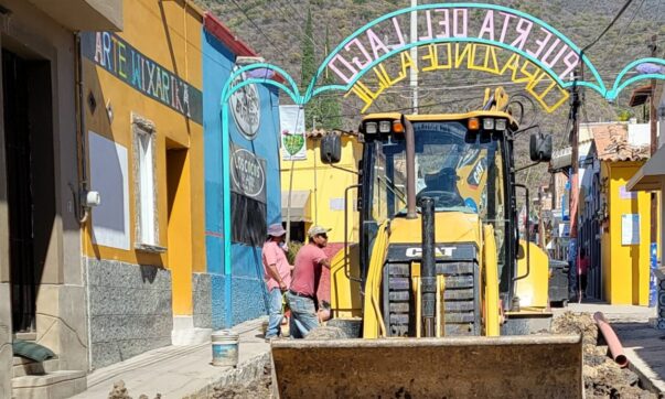 Ajijic’s Colón Street work launched, diverting traffic