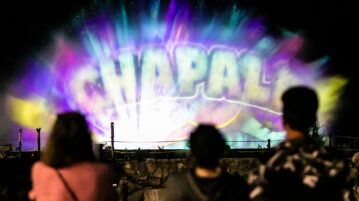 Video projections on Chapala Malecon a big hit