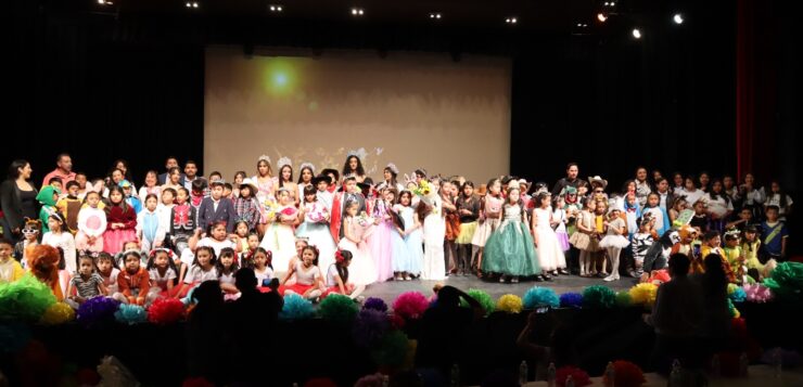 Marcos Castellanos Elementary School crowns its Spring Royalty