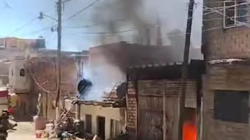 House ablaze in Riberas del Pilar, causes damage but no injuries