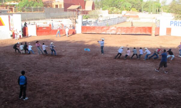 Preparation for the Children’s Day celebration in Ajijic