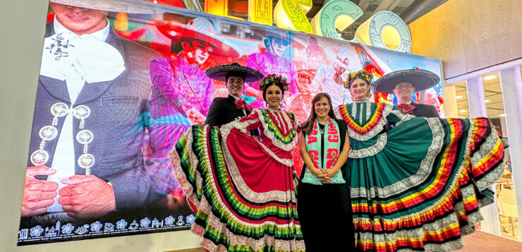 Lake Chapala promoted at Acapulco tourism show