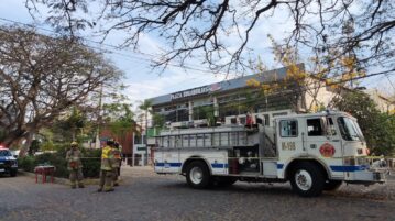 Suspicious package at FedEx causes panic in Ajijic