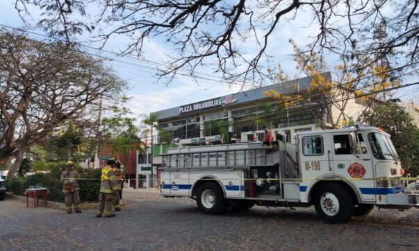 Suspicious package at FedEx causes panic in Ajijic