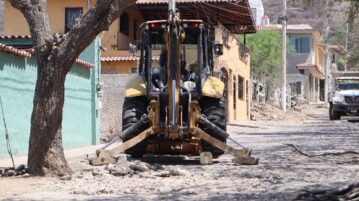 Revolucion Street will be repaired once again in Ajijic